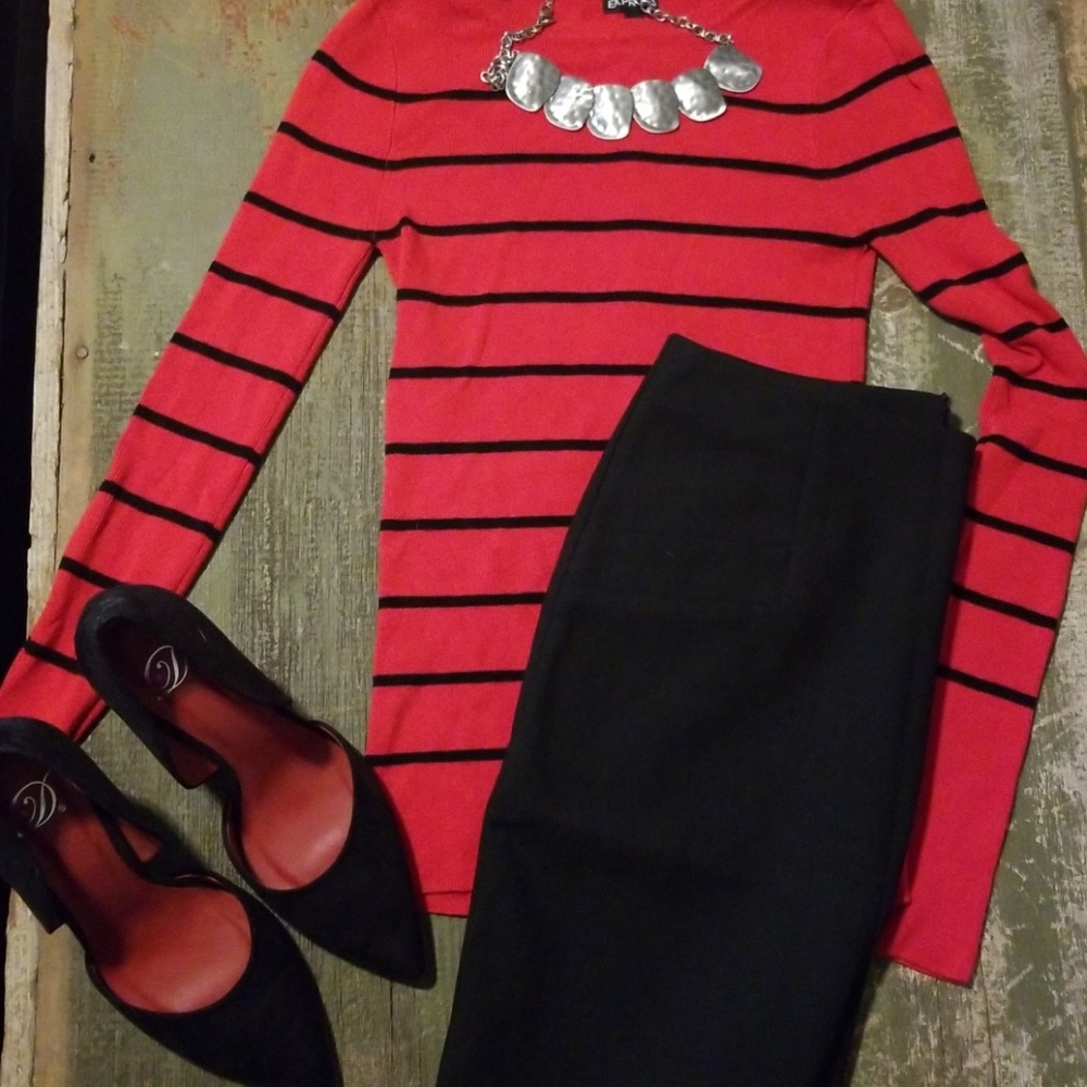 Fitted long sleeve shirt